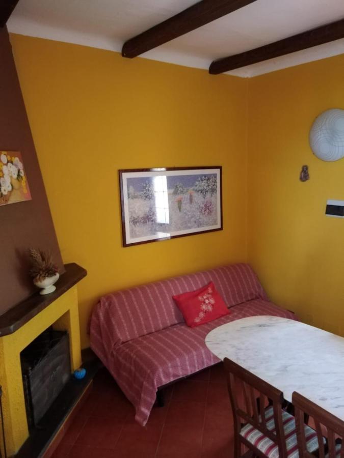 Appartamento Oleandro Montale  Екстер'єр фото